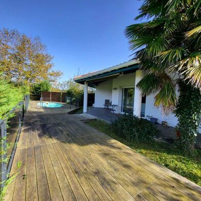 Maison 5 pièces 522900 €