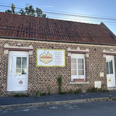 Commerce 7 pièces 84800 €