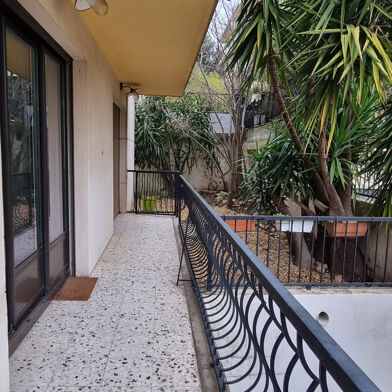 Appartement 3 pièces 1400 €