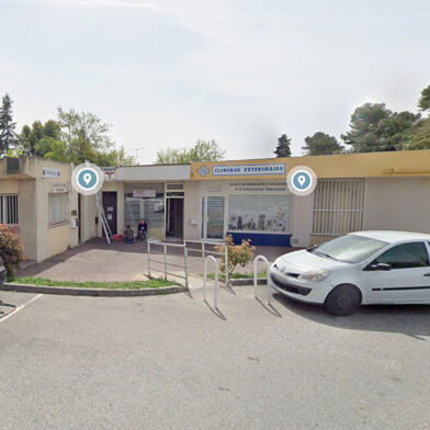 Bureau 1 pièces 528 €