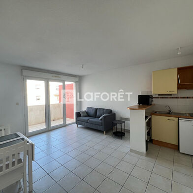 Appartement 2 pièces 705 €