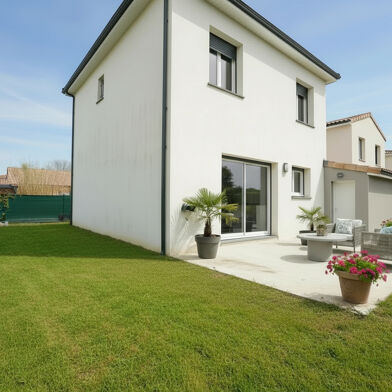 Maison 4 pièces 318000 €