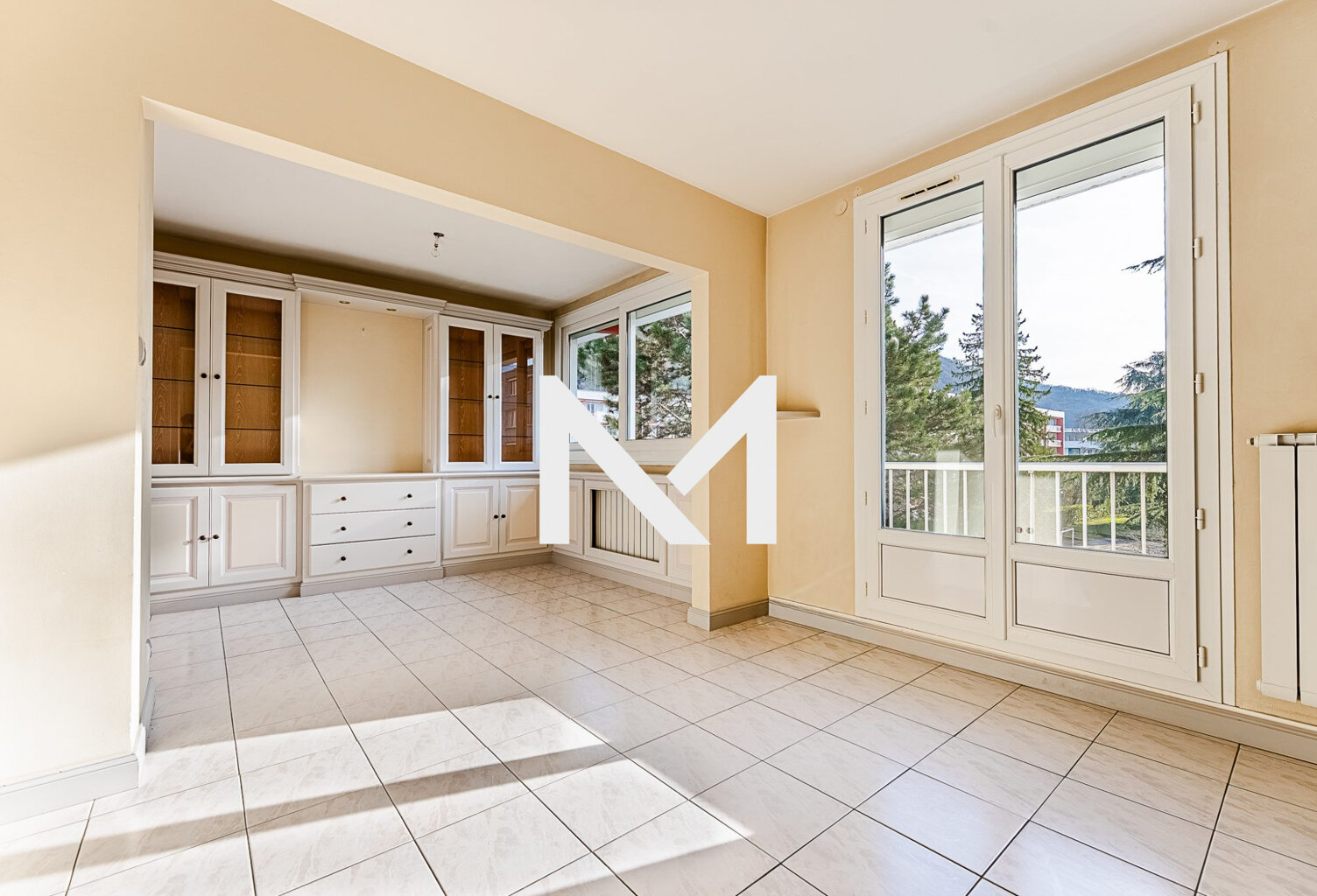 T4 Lumineux - Saint-Martin-d'hères / Poisat — photo 1