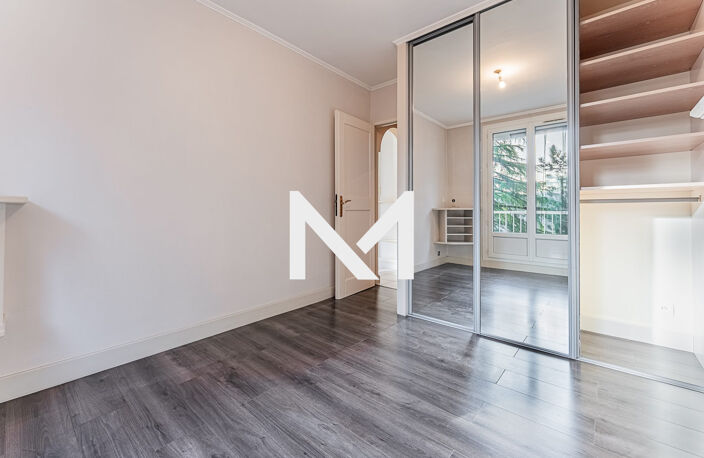 T4 Lumineux - Saint-Martin-d'hères / Poisat — photo 5