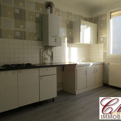 Appartement 2 pièces 390 €