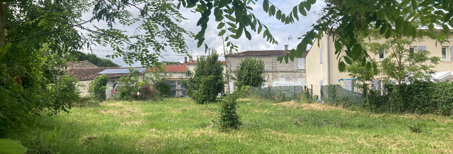 Terrain  800 m² à vendre à Bussac-sur-Charente (17100)