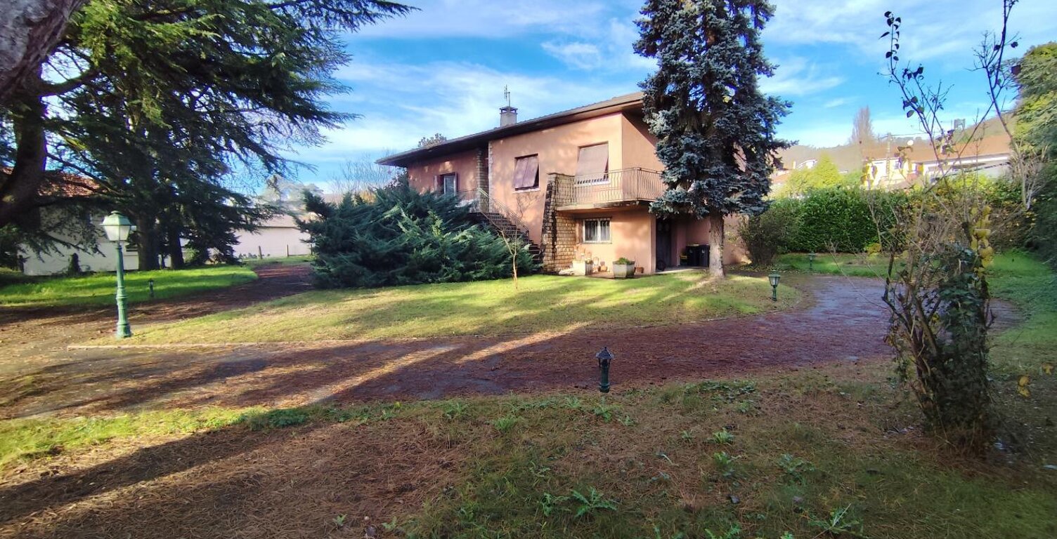Maison sur sous sol 1775 m² de parcelle — photo 1