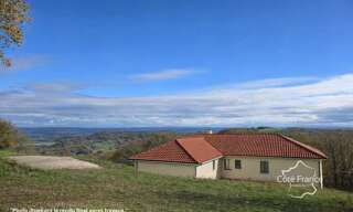 Maison 5 Pièces 165 m² à vendre à Saint-Denis-lès-Martel (46600)