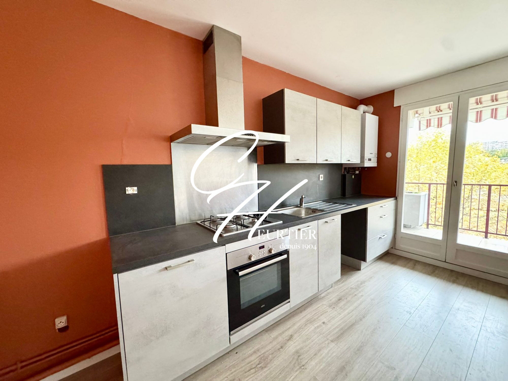 Appartement 3 pièces  à louer Voiron 38500