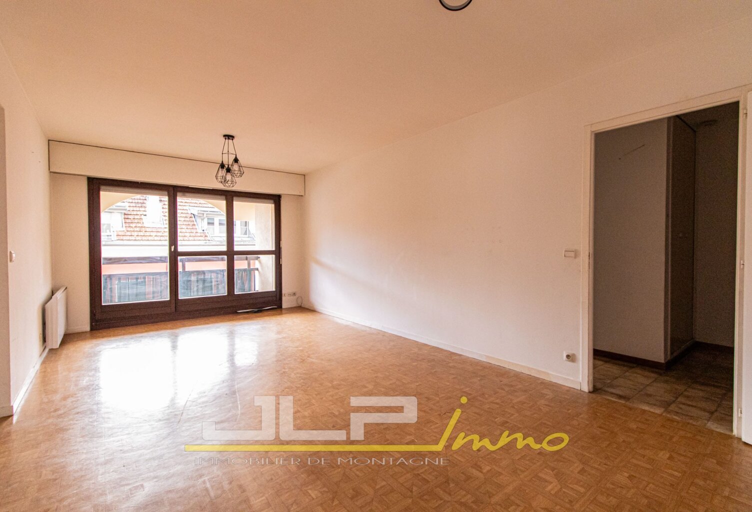 AU COEUR DE SALLANCHES - APPART T4 — photo 1
