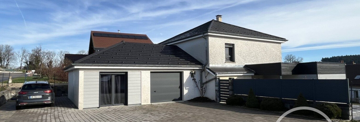 Maison 6 Pièces 130 m² à vendre à Les Premiers Sapins (25580)