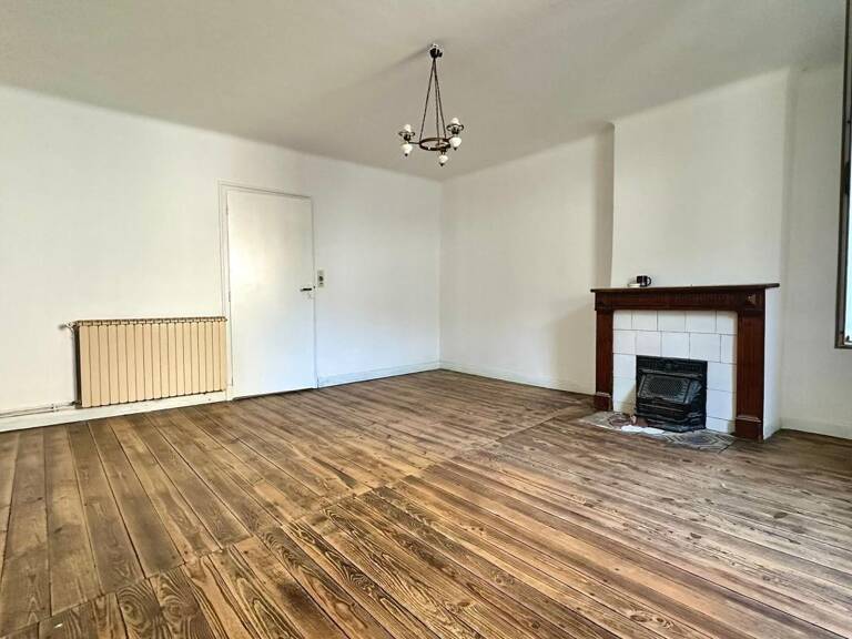 Ensemble immobilier à fort potentiel à Cransac   — photo 1