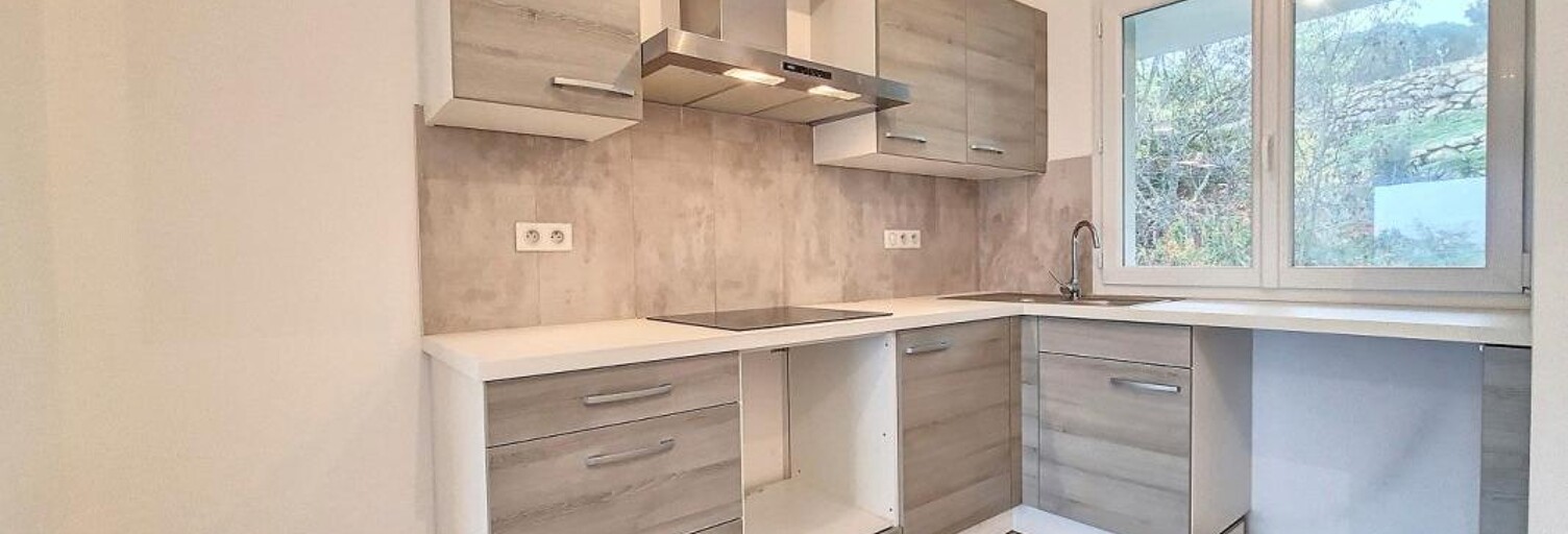 Appartement 2 Pièces 42 m² à louer à Afa (20167)