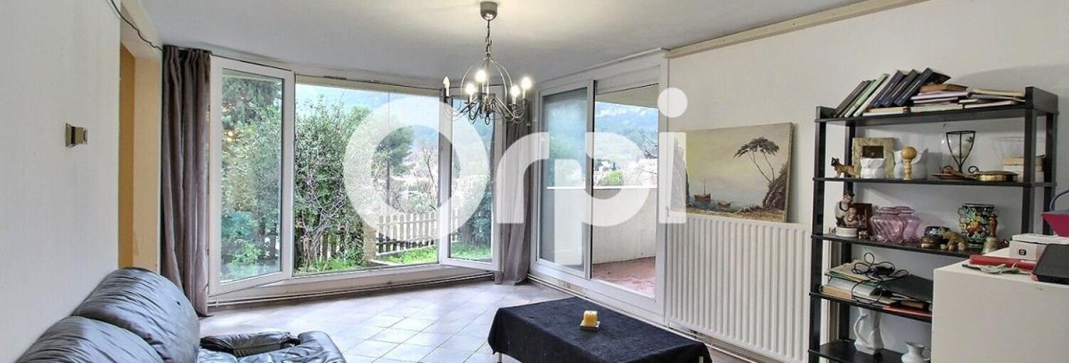 Appartement 6 Pièces 98 m² à vendre à La Penne-sur-Huveaune (13821)