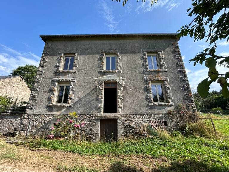 Maison à vendre 8 pièces SAINT LEGER LA MONTAGNE (87) — photo 1