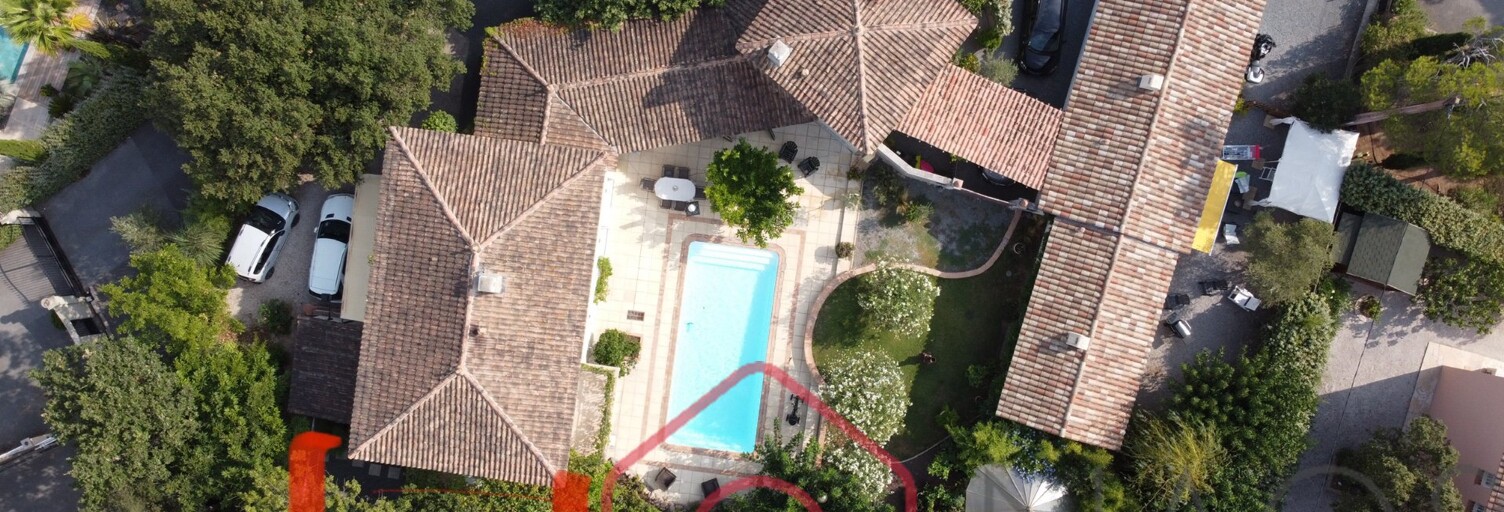 Maison 12 Pièces 330 m² à vendre à Saint-Raphaël (83700)