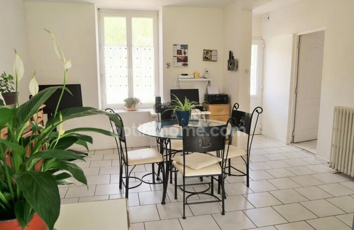 Maison indépendante habitable de suite sur un beau terrain clos !! — photo 2