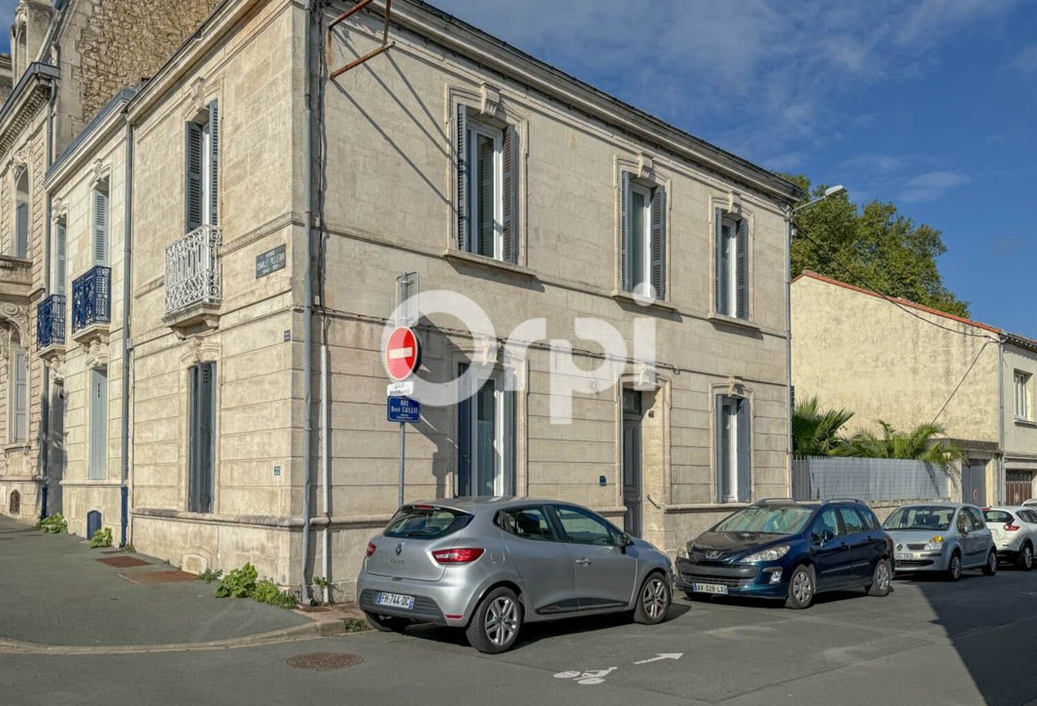 3 studios, 1 pièce commune, belle terrasse et Garage — photo 1