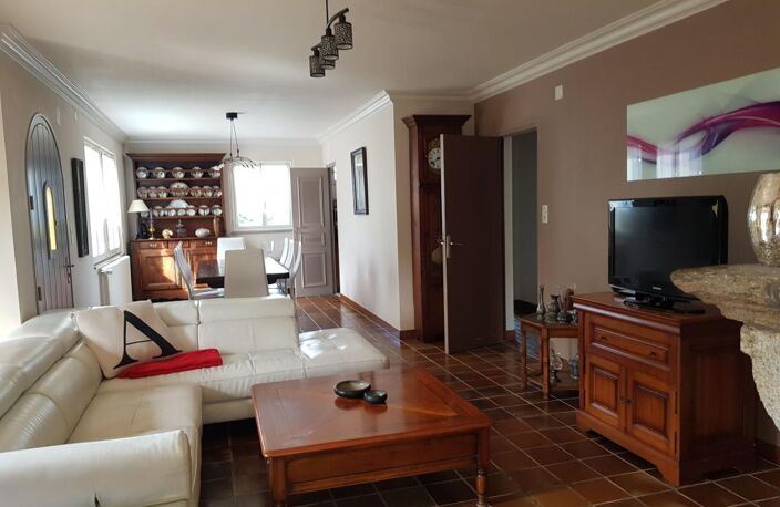 Maison À Vendre — photo 2