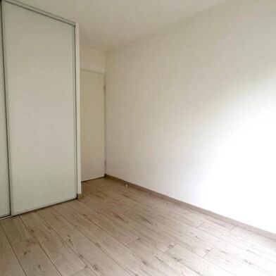 Appartement 3 pièces 734 €