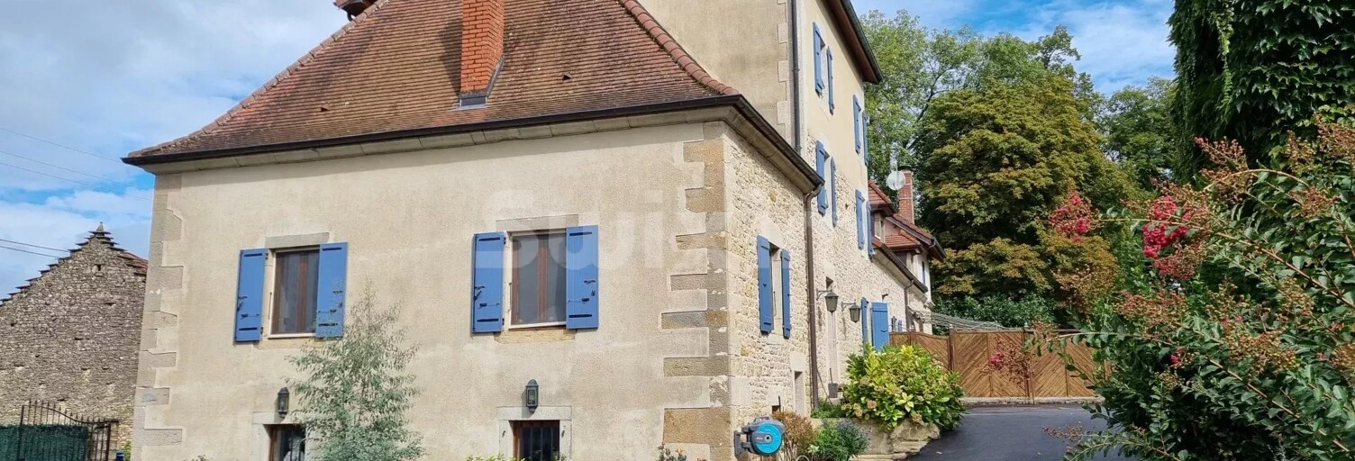 Maison 10 Pièces 280 m² à vendre à Lons-le-Saunier (39000)