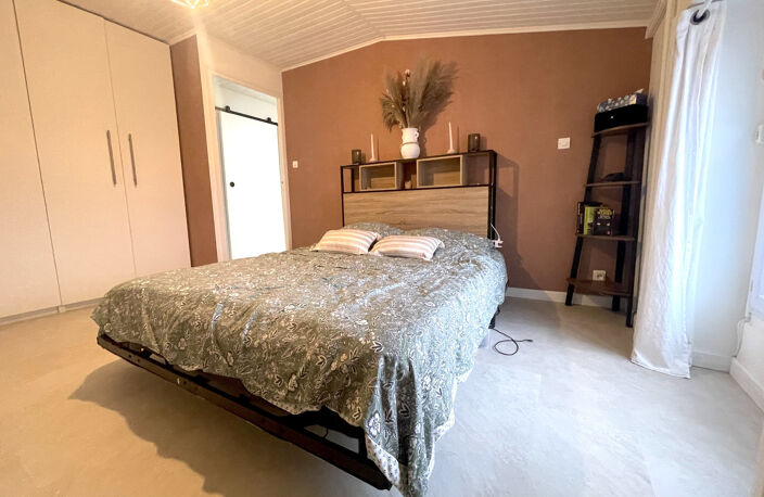 SAINT-CHAMOND- duplex familial lumineux - 103,43m2 loi Carrez (109,70m2 au sol )- 3 chambres -balcon — photo 2