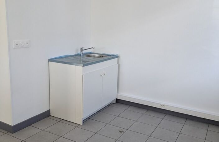 Local/bureau à louer CHAMBERY (73) 280 m² — photo 5