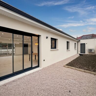 Maison 4 pièces 345000 €