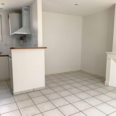 Appartement 2 pièces 525 €