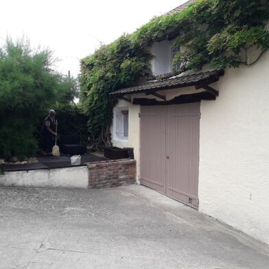 Appartement 1 pièces 700 €