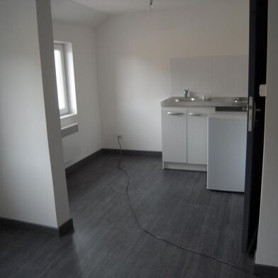 Appartement 1 pièces 370 €