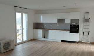 Maison 5 Pièces 100 m² à louer à Port-Vendres (66660)