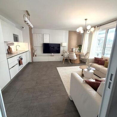 Appartement 3 pièces 1400 €