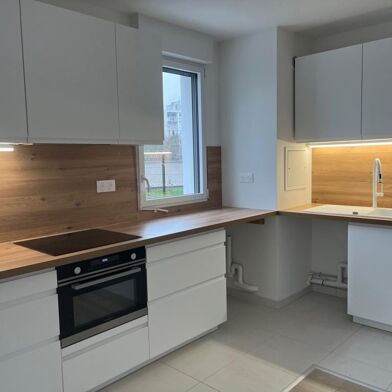 Appartement 4 pièces 1700 €