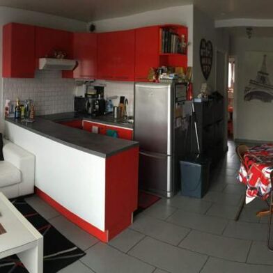Appartement 2 pièces 910 €