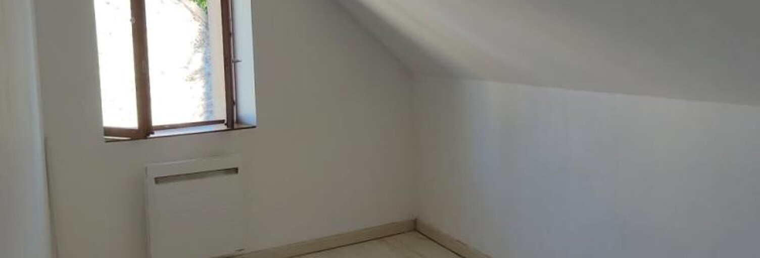 Maison 4 Pièces 88 m² à louer à Dormelles (77130)