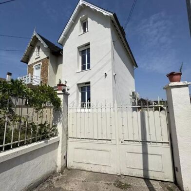 Maison 4 pièces 1325 €