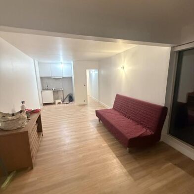 Appartement 1 pièces 759 €