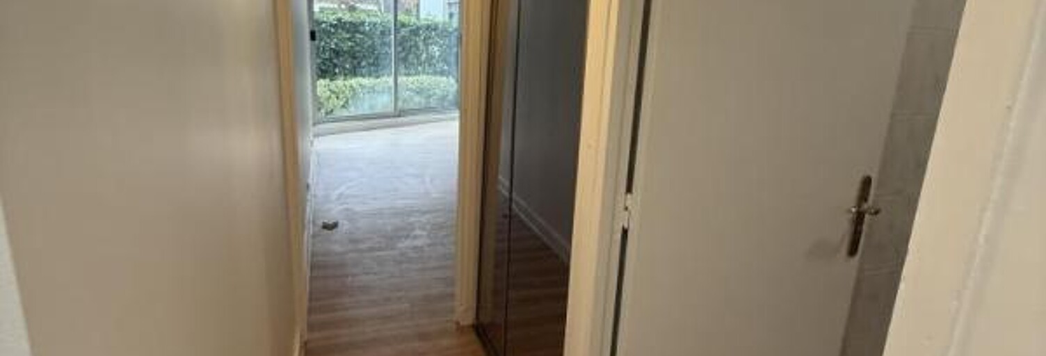 Appartement 1 Pièce 30 m² à louer à Le Chesnay-Rocquencourt (78150)