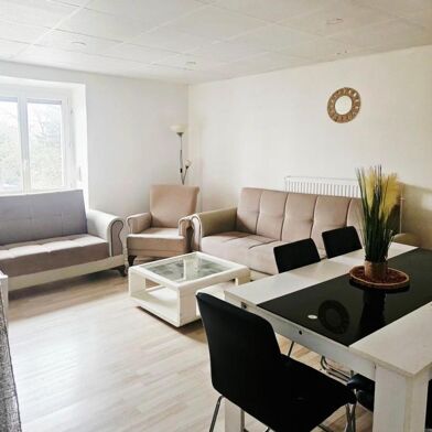 Appartement 4 pièces 1100 €