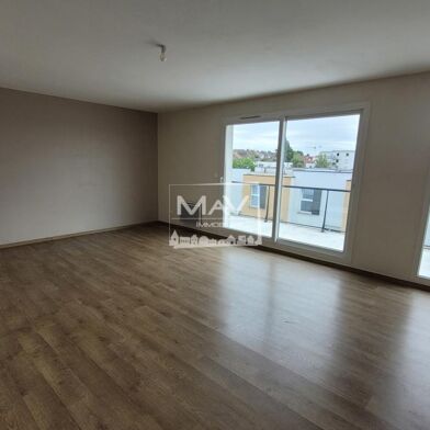 Appartement 4 pièces 293200 €