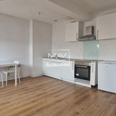 Immeuble  288000 €