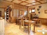 ENTREMONT - MAISON DE PAYS -12 Pièces - 8 Chambres  en GÎTE - AUBERGE - CHAMBRES D'HÔTES - 532 m² surface habitable loi carrez - 723 m² surface Habitable Totale — photo 2