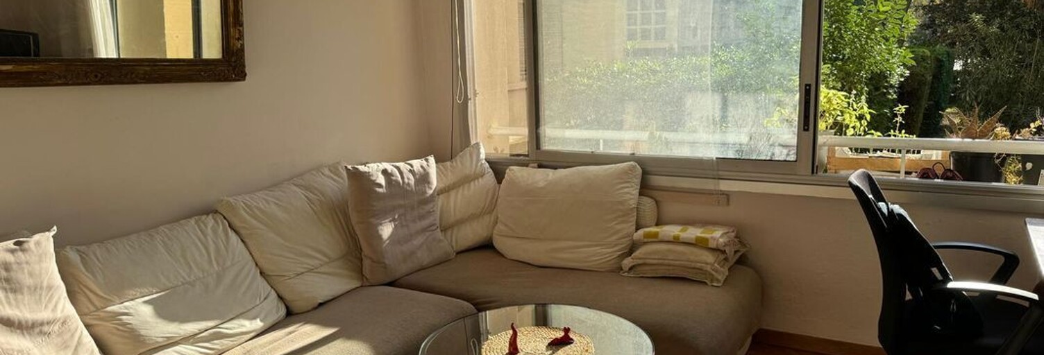 Appartement 3 Pièces 53 m² à louer à Marseille 8 (13008)