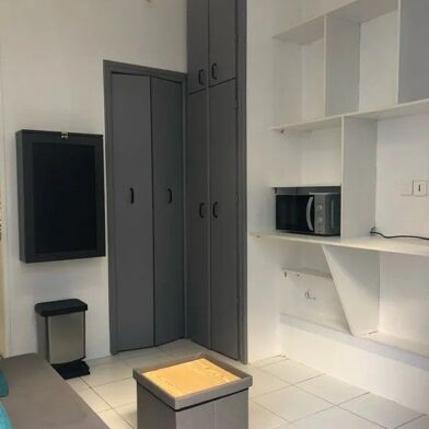 Appartement 1 pièces 650 €