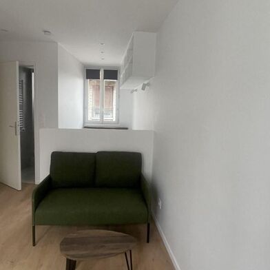 Appartement 1 pièces 900 €