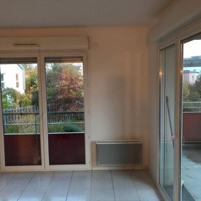 Appartement 2 pièces 700 €