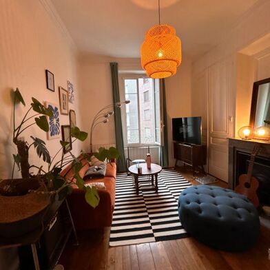 Appartement 2 pièces 800 €
