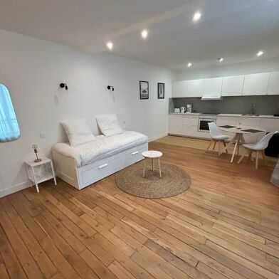 Appartement 1 pièces 1390 €