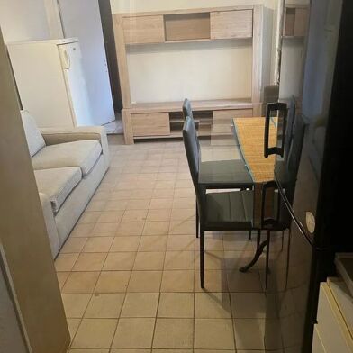 Appartement 2 pièces 800 €